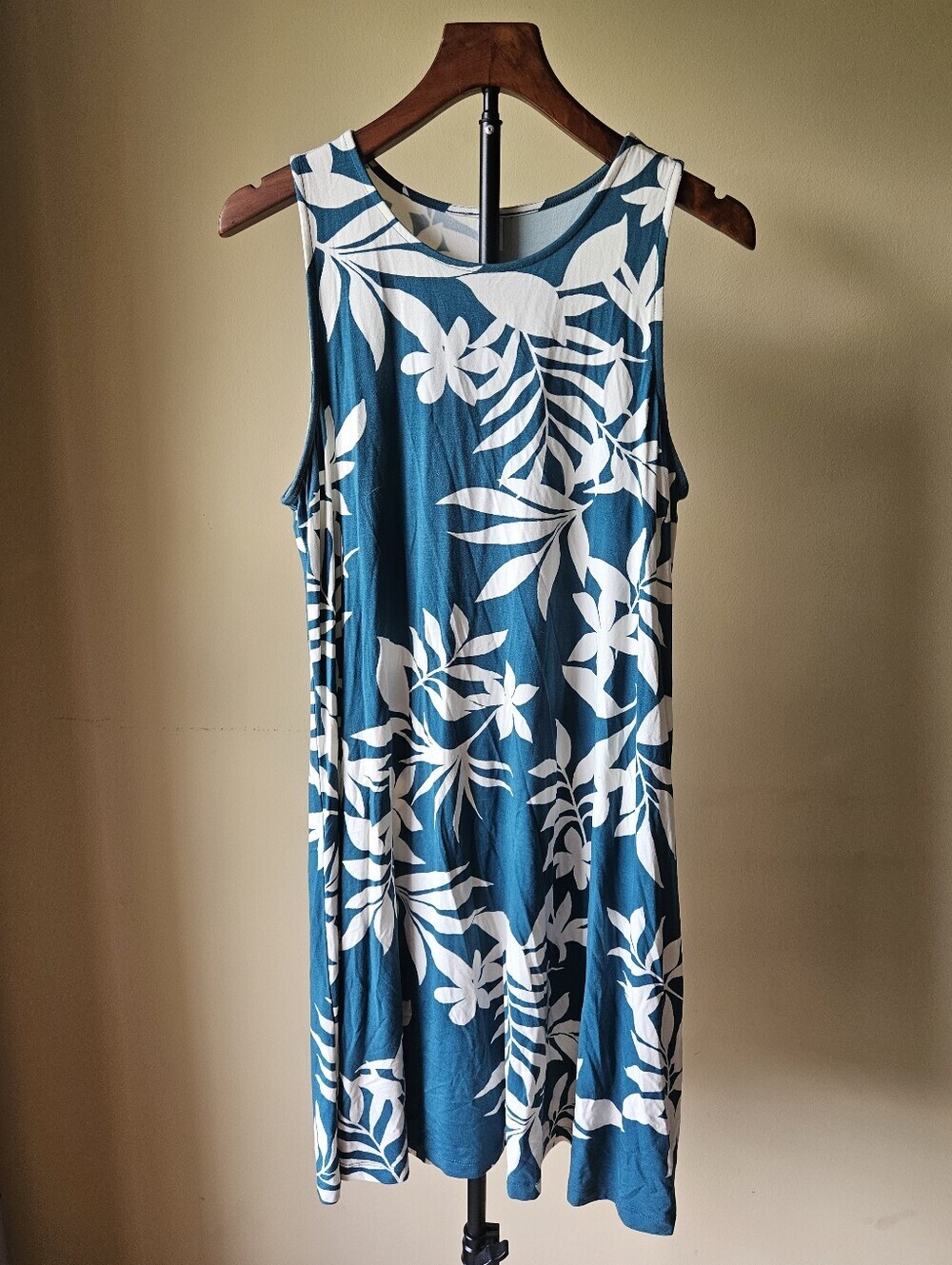 Old Navy Teal and White Tropical Print Dress Size Large